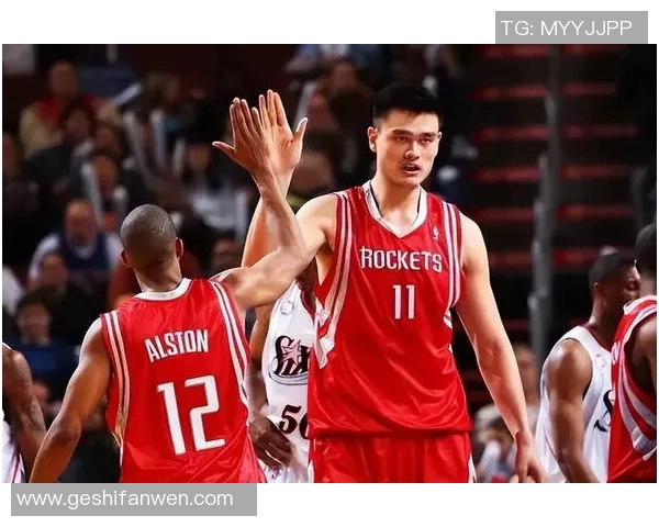 姚明在比赛中被意外踢中引发的争议与反思