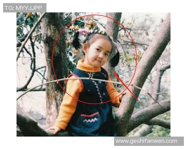 足球明星童年照揭秘他们小时候的可爱模样与成长故事