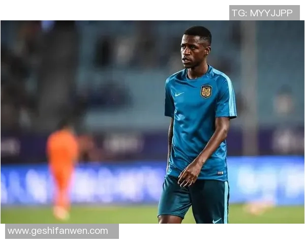 足球明星拉米雷斯的传奇人生与赛场背后的感人故事