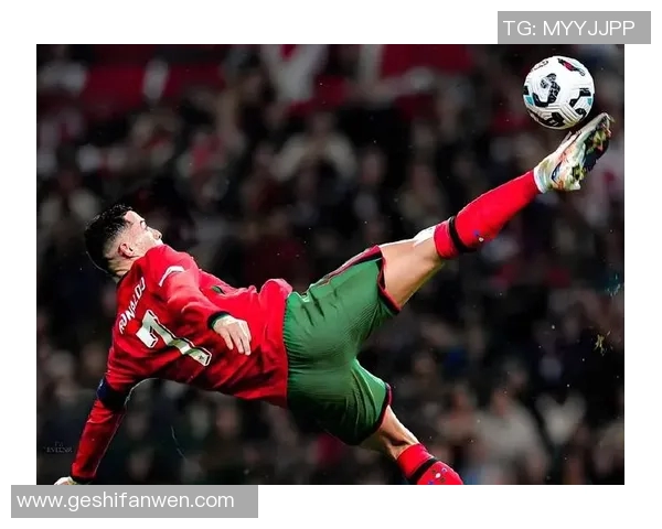 莫名其妙的足球传奇从莫德里奇到莫拉塔的精彩瞬间回顾